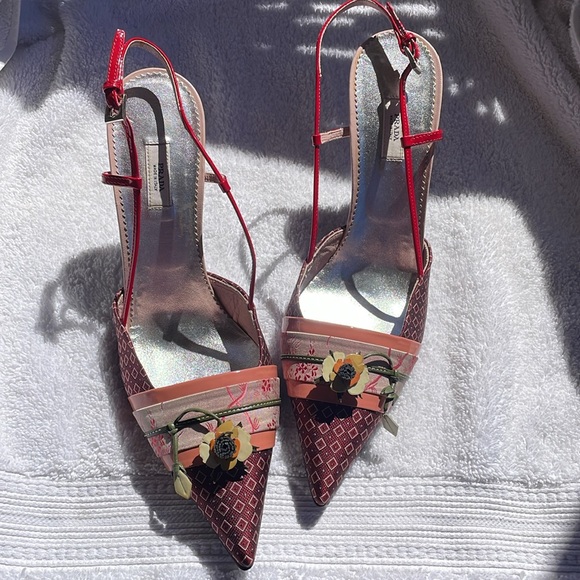 PRADA FLORAL SLINGBACK HEELS - Picture 15 of 16